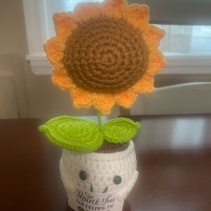 Crochet Sunflower in Cute Pot